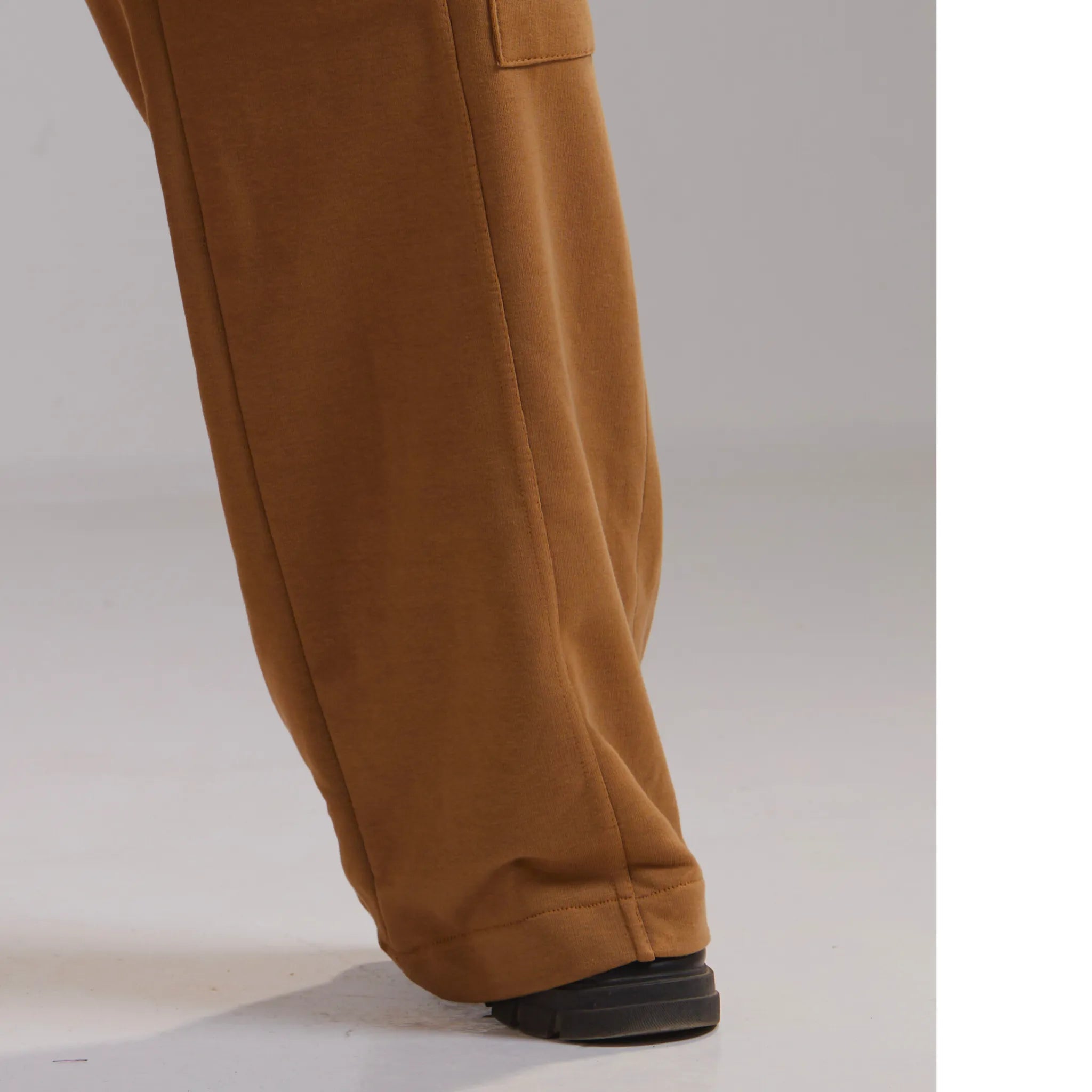 Cargo Edge Pant in Brown