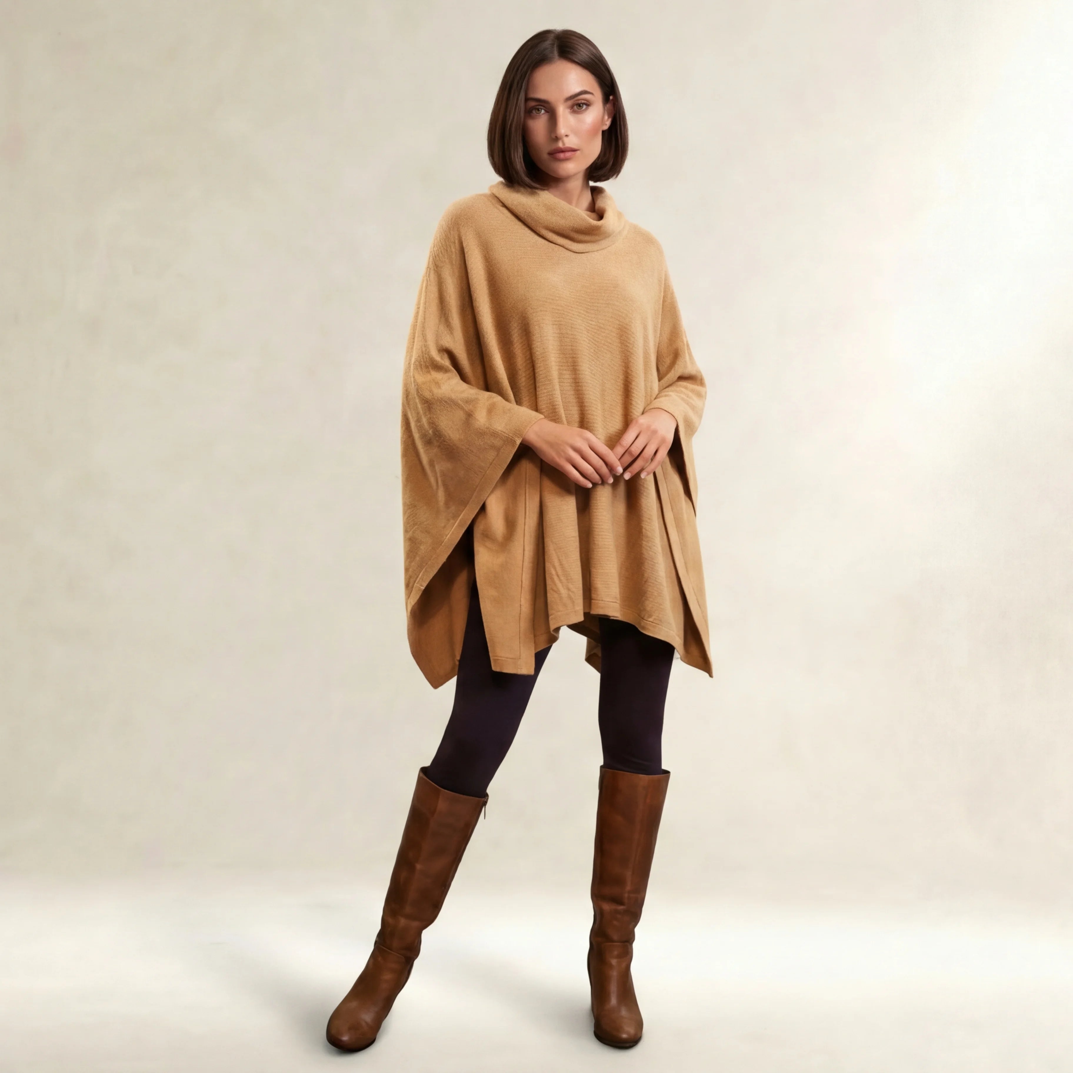 Luxurious Cashmere Poncho In Beige