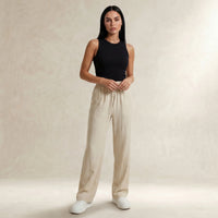 The Everyday Ease Linen Pant